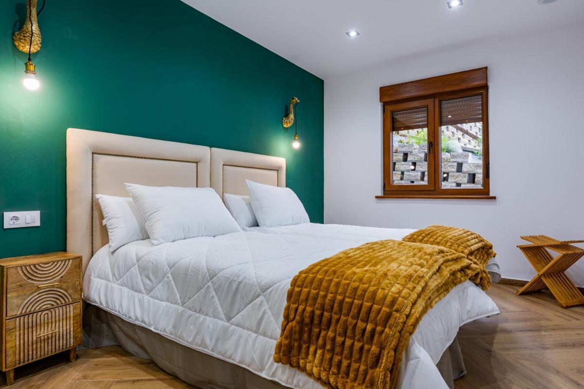 Apartamentos Montes Vindios Onís Zewnętrze zdjęcie